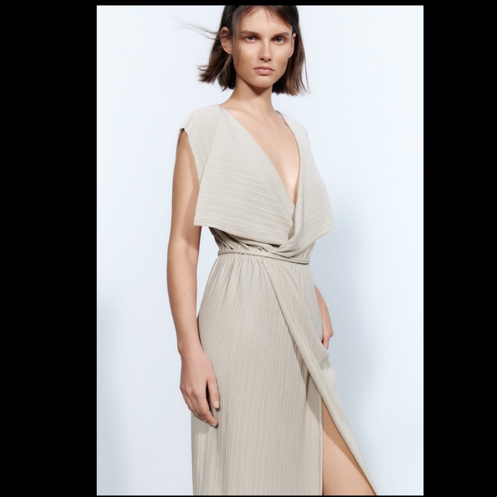 Zara PLEATED MIDI DRESS